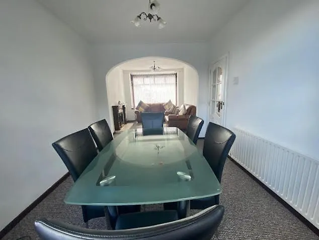 דירה בלפסט Modern 3 Bedroom House Close To The City Centre
