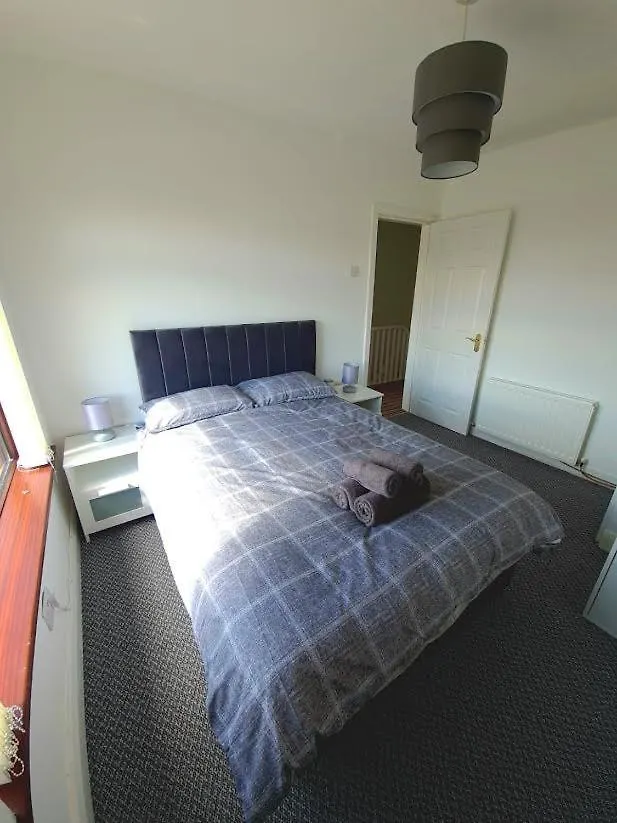 בלפסט Modern 3 Bedroom House Close To The City Centre דירה