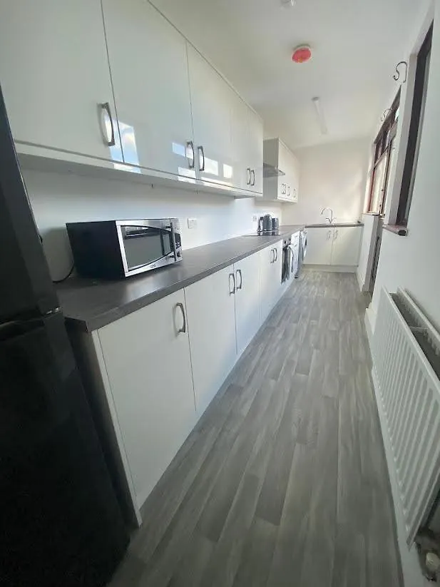 Modern 3 Bedroom House Close To The City Centre Belfast